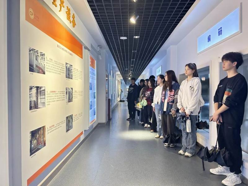 1695894329468623.jpg 640 (1).jpg